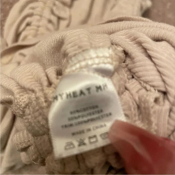 CREAM MYHEAT NH SLEEVELESS RIBBED SIDE RUCHED MINI DRESS SIZE SMALL - Picture 4 of 14